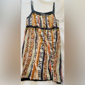 Multicolor summer dress with lining.